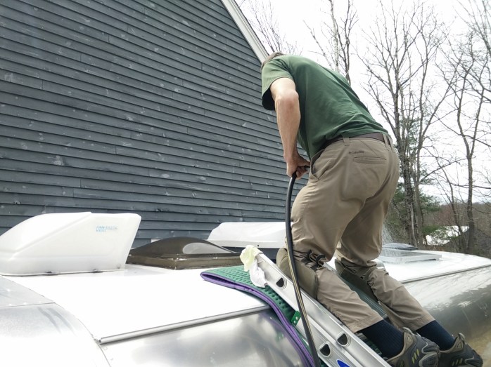 Airstream roof washing